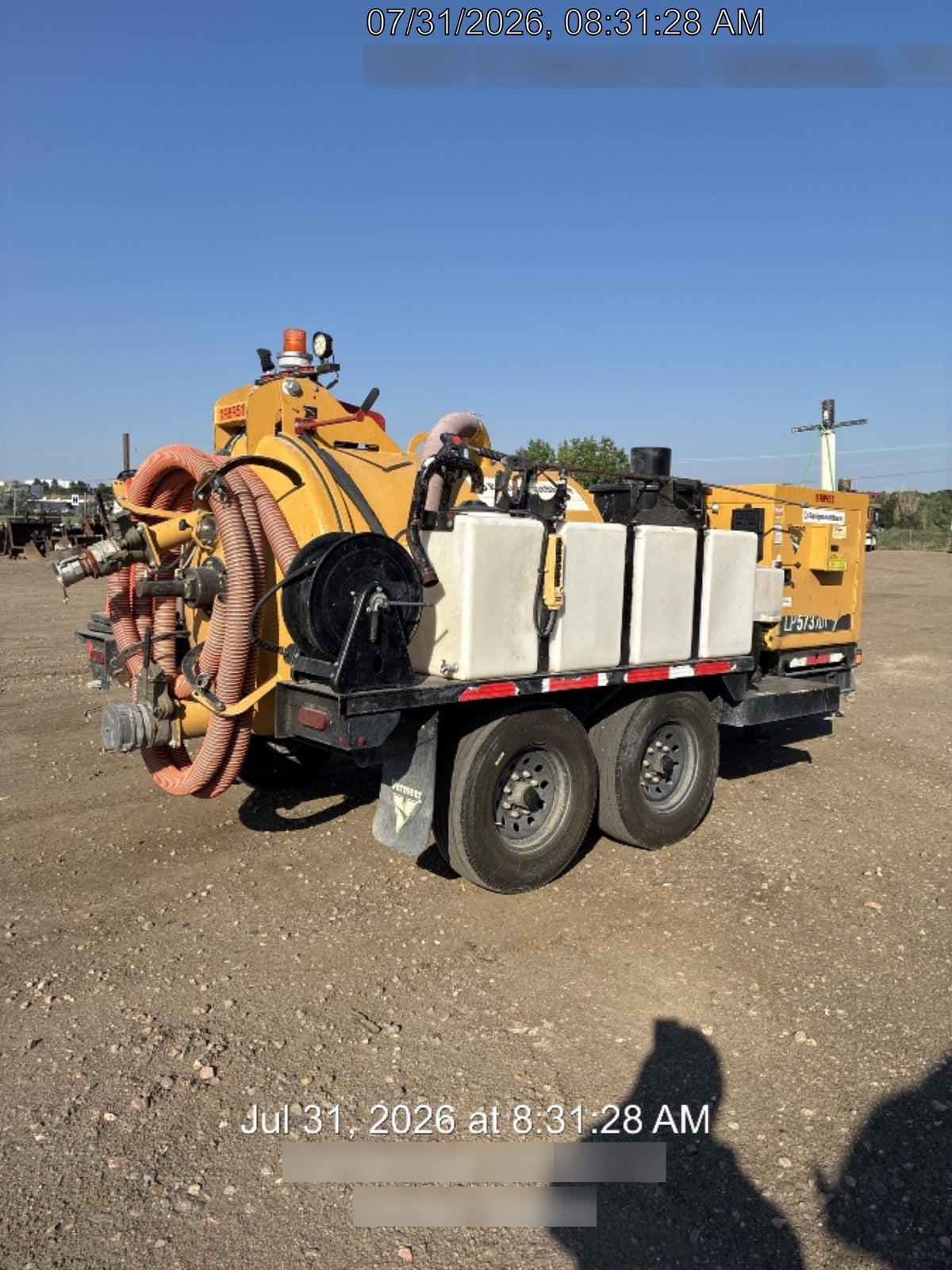 2022 VAC-TRON LP573XDT