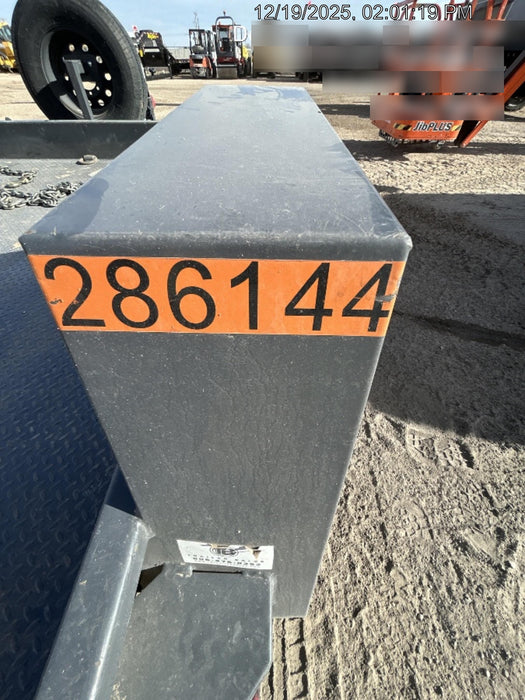 2023 LAMAR 12ft Utility