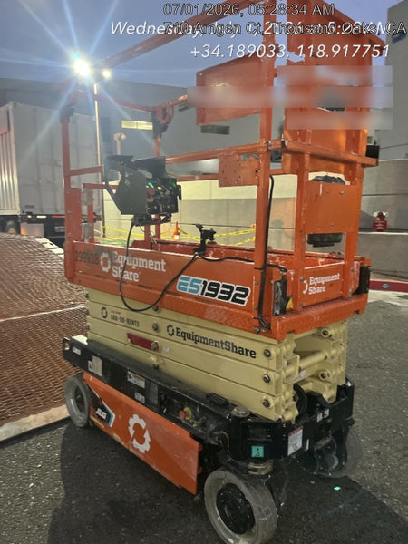 2023 JLG ES1932