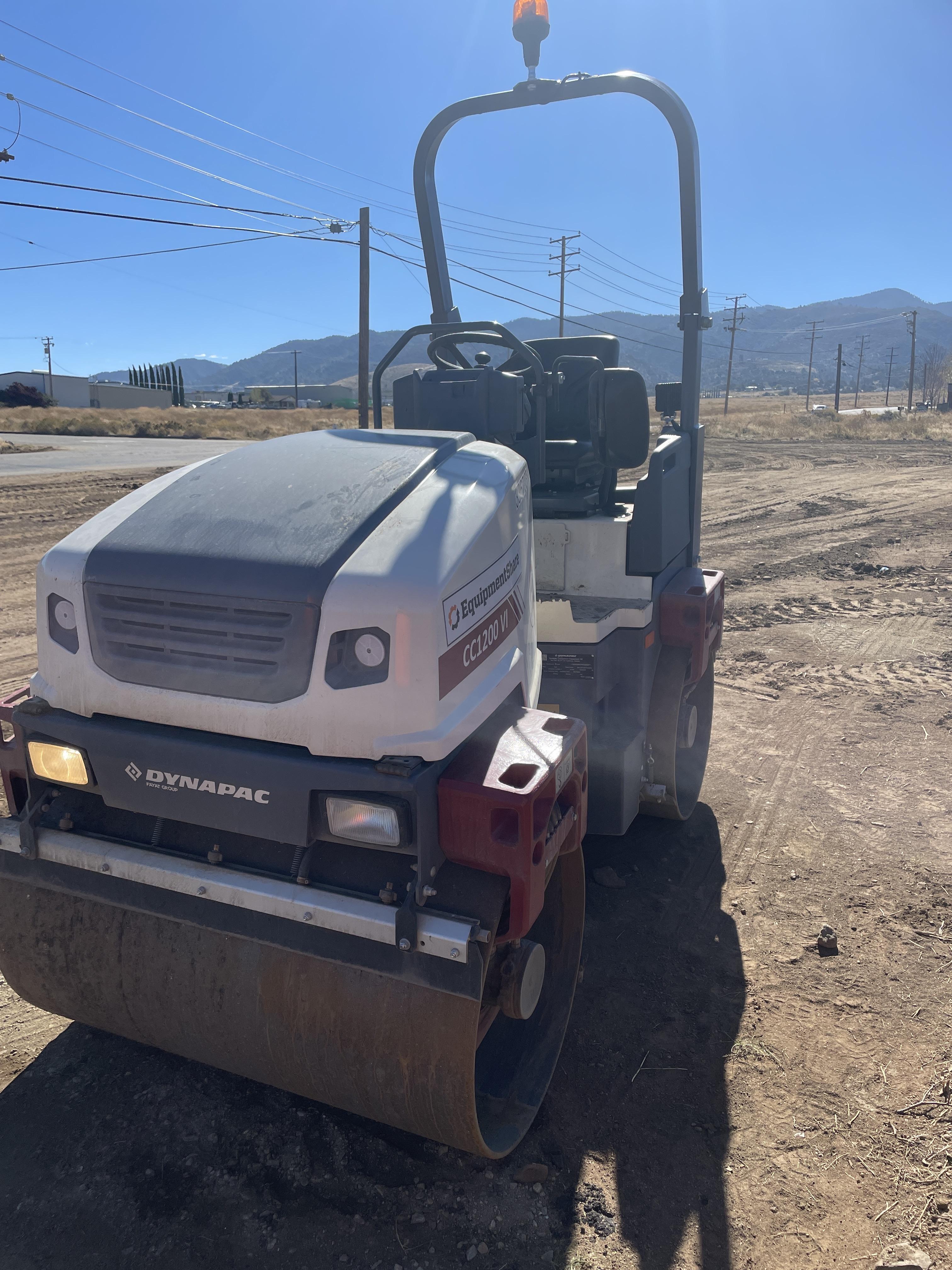 2023 DYNAPAC CC1200