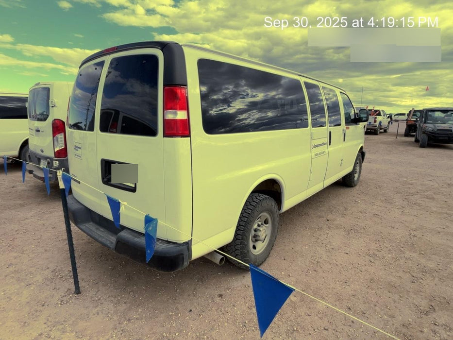 2023 CHEVROLET Express Van - Rental