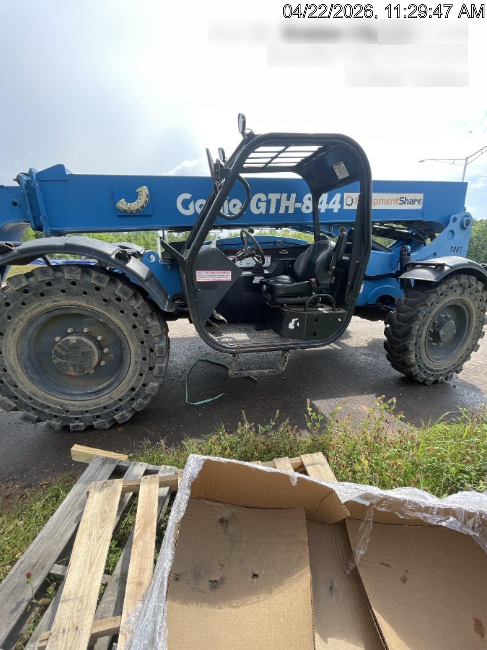 2017 Genie GTH-844 Genie GTH-844, Solid Tires, 60" carriage/forks, Open ROPS, Work Lights