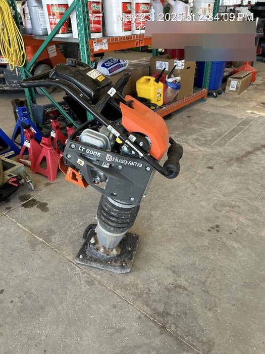 2025 HUSQVARNA LT6005