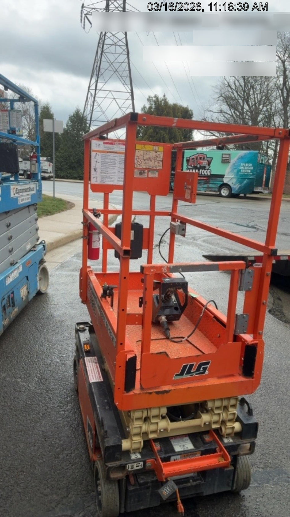 2022 JLG ES1330L
