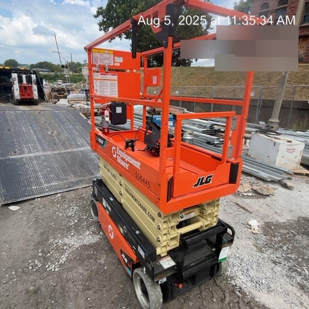 2025 JLG ES1932