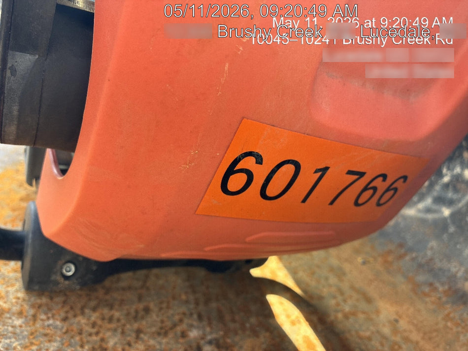 2025 HUSQVARNA LT6005