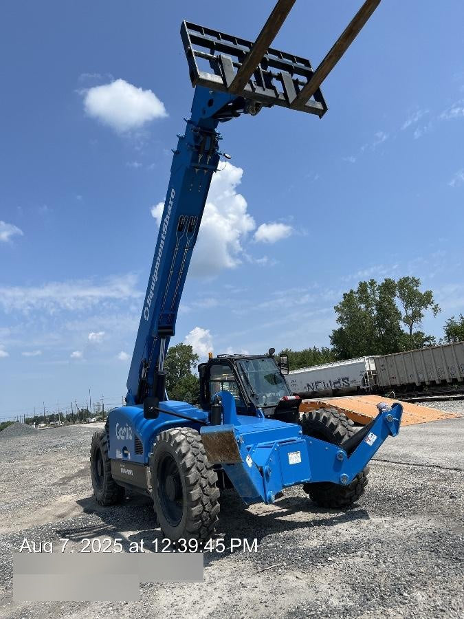 2025 GENIE GTH-1056