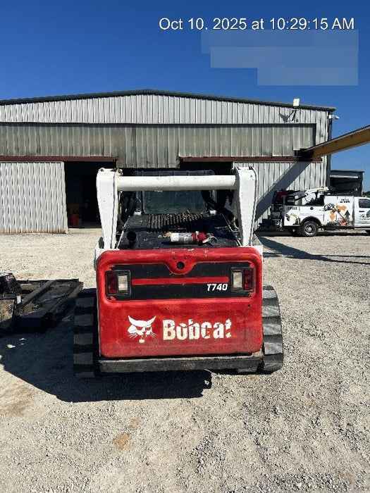 2021 BOBCAT T740