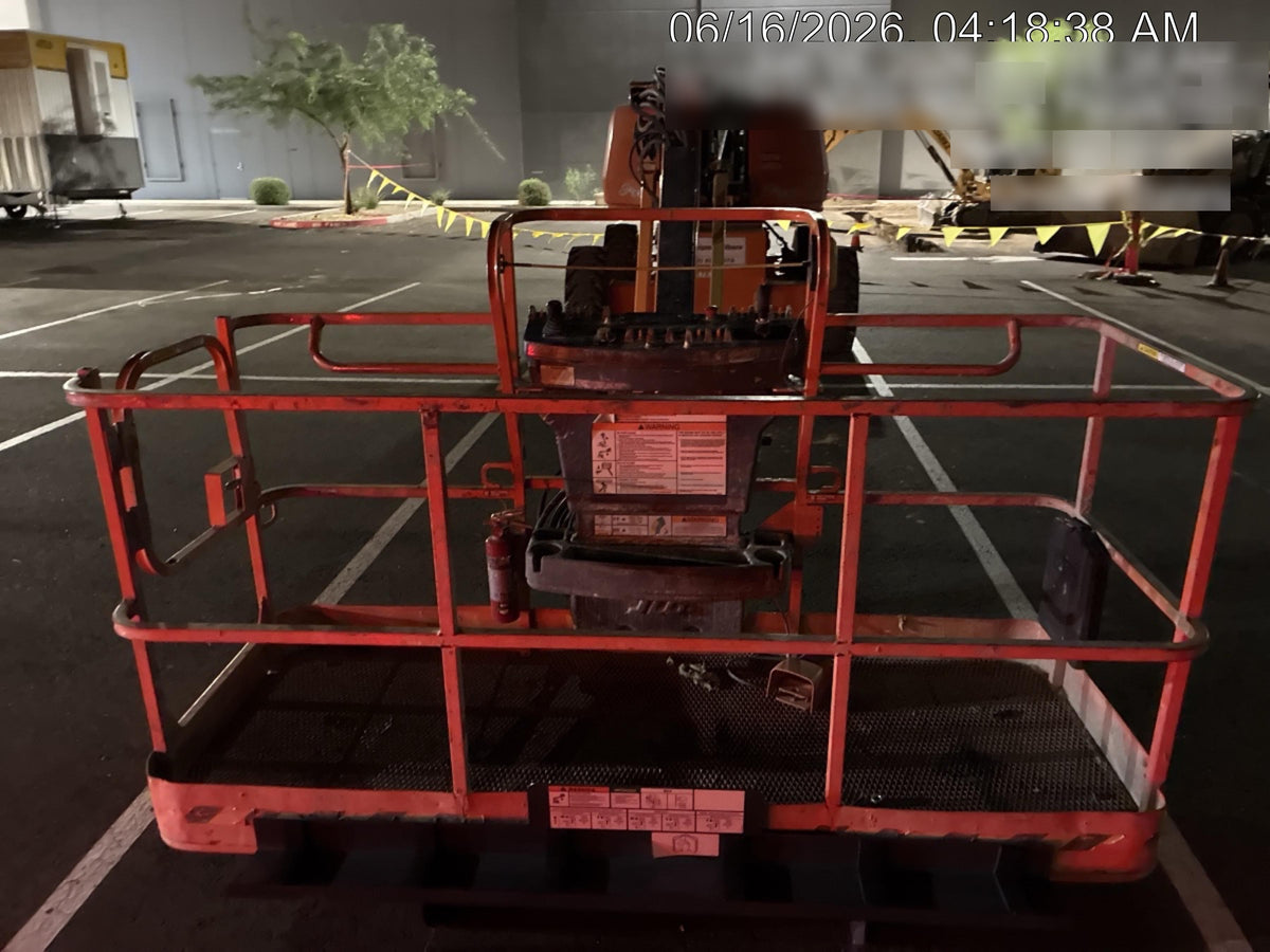 2021 JLG 660SJ