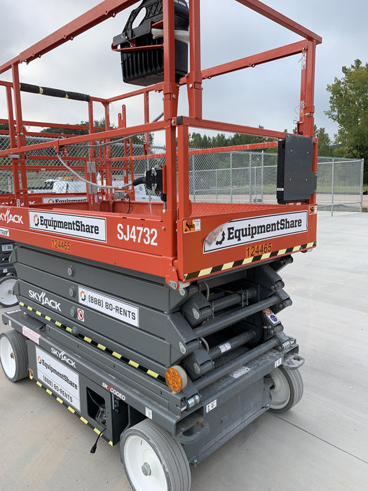2021 SKYJACK SJ4732