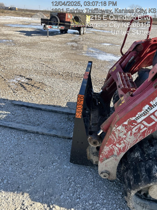 2025 ARROW MATERIAL HANDLING 48" Pallet Forks - Arrow