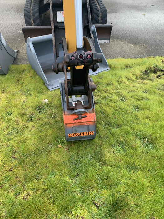 2023 STEEL UNLIMITED SUIEXC1012B