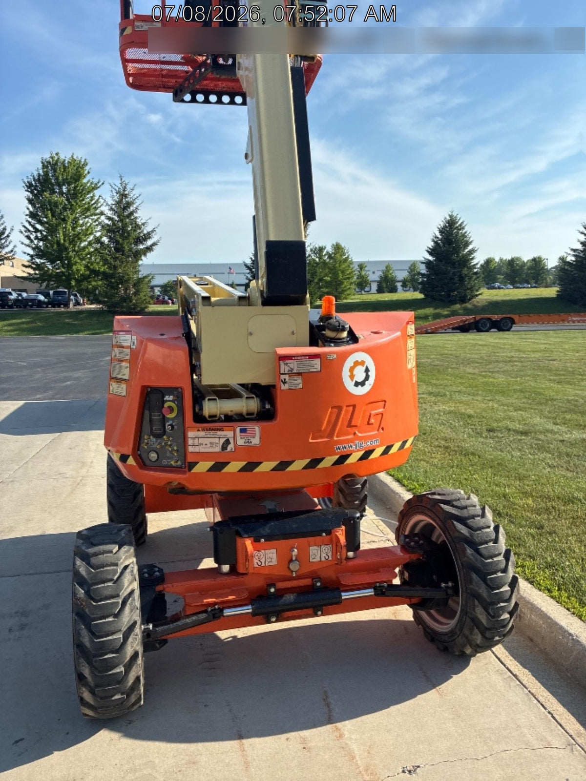 2022 JLG 340AJ