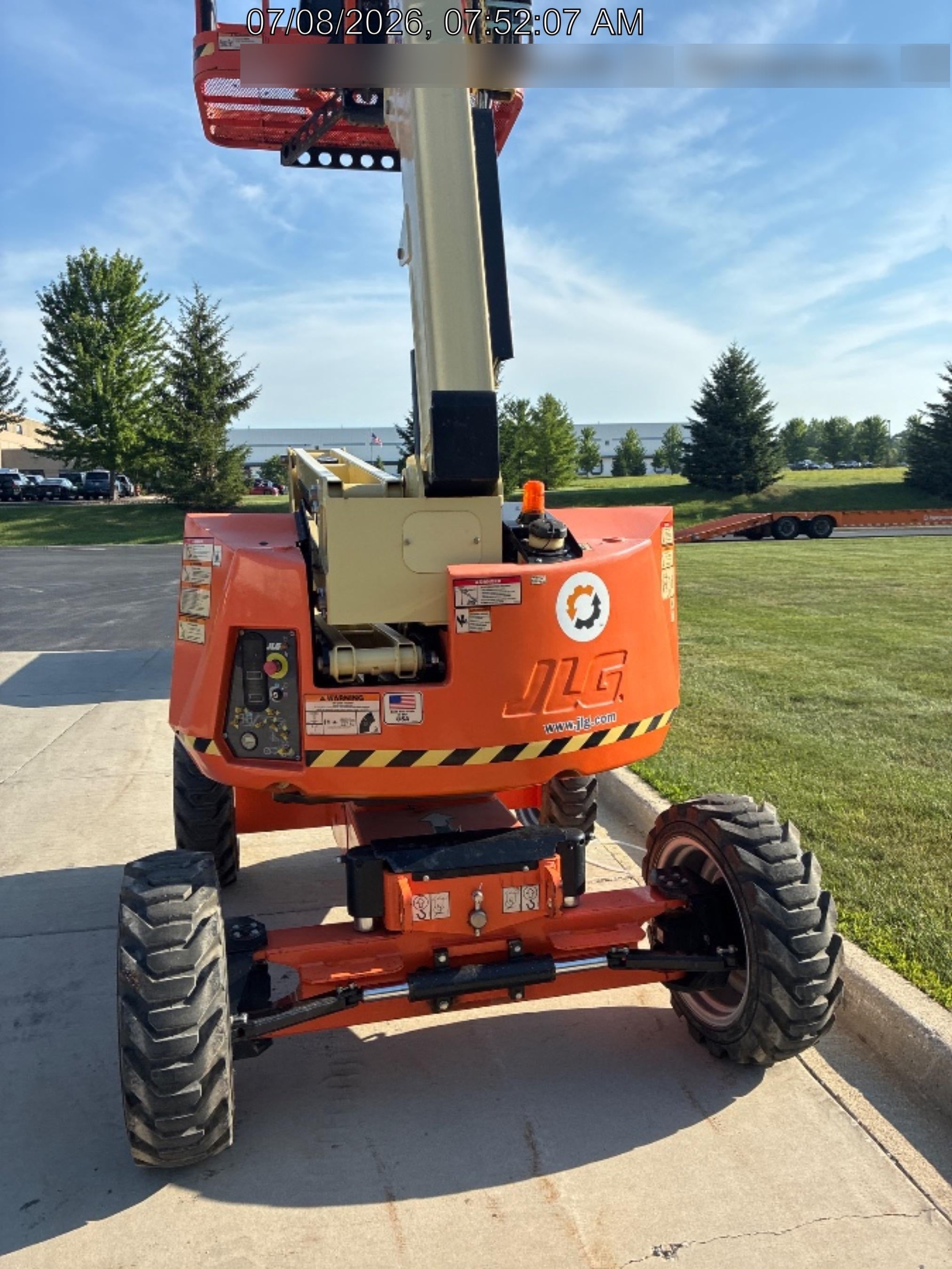 2022 JLG 340AJ