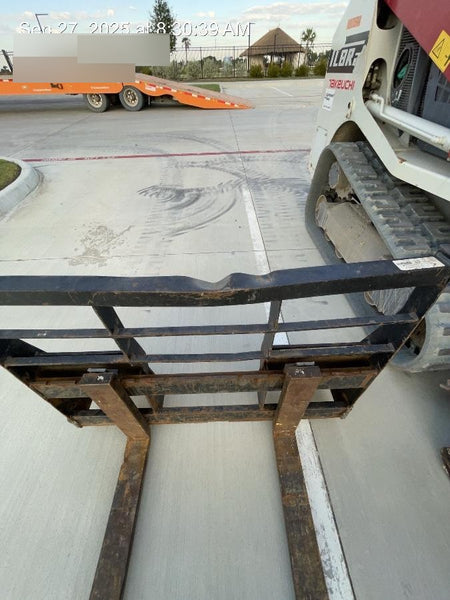 2022 ARROW MATERIAL HANDLING 60" Pallet Forks - Arrow
