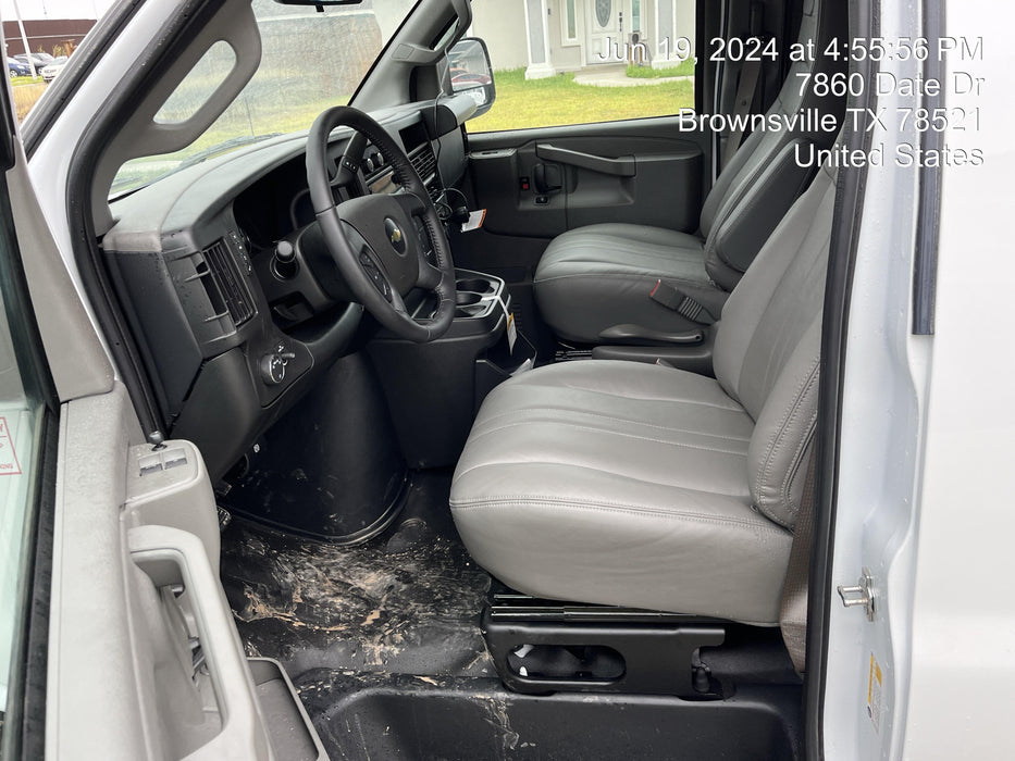 2023 CHEVROLET Express Van - Rental