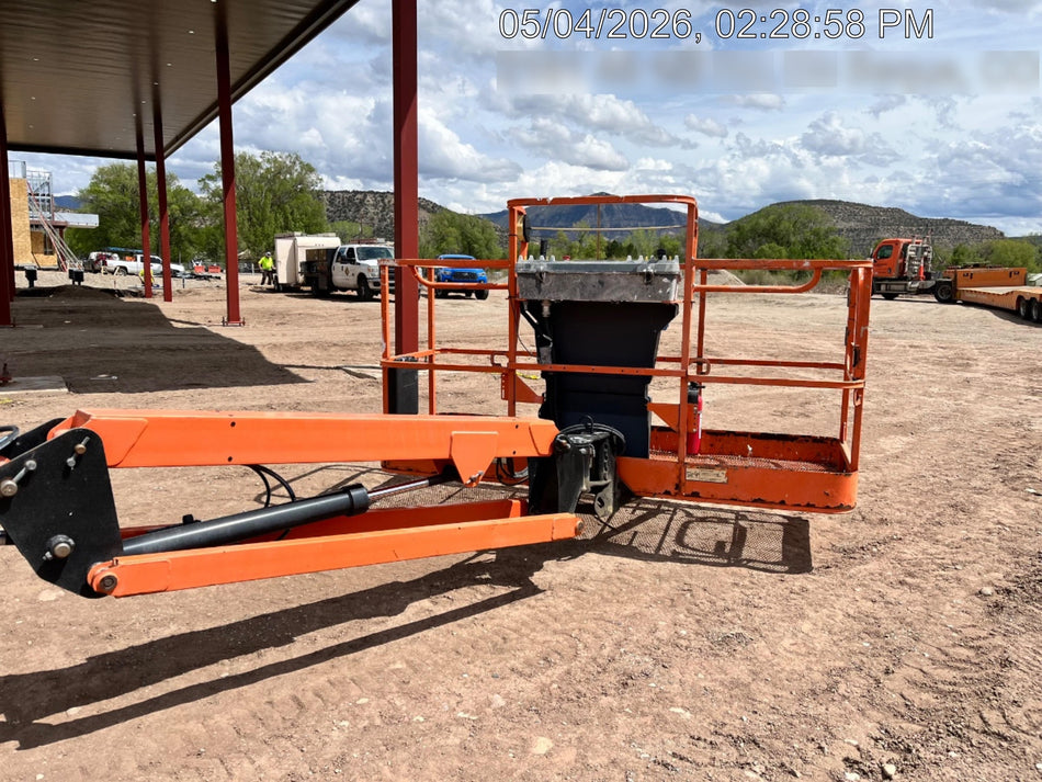 2019 JLG 460SJ