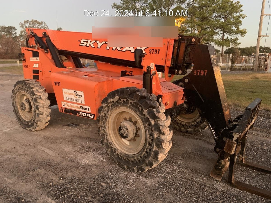 2018 SKYTRAK 8042