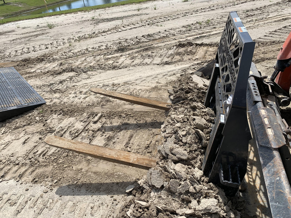 2022 PALADIN 48" Pallet Forks - Paladin