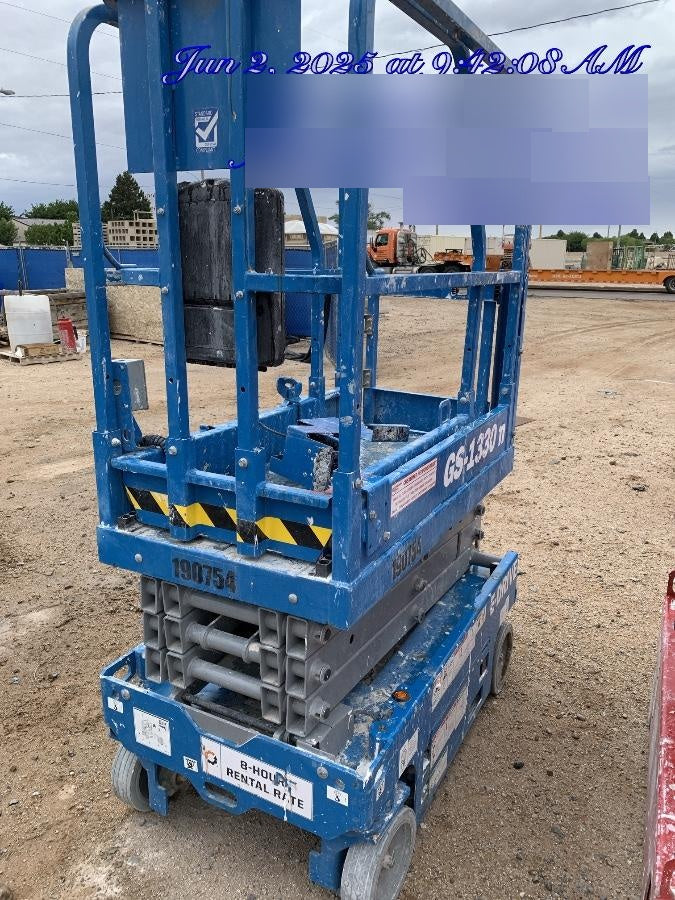 2021 GENIE GS-1330m