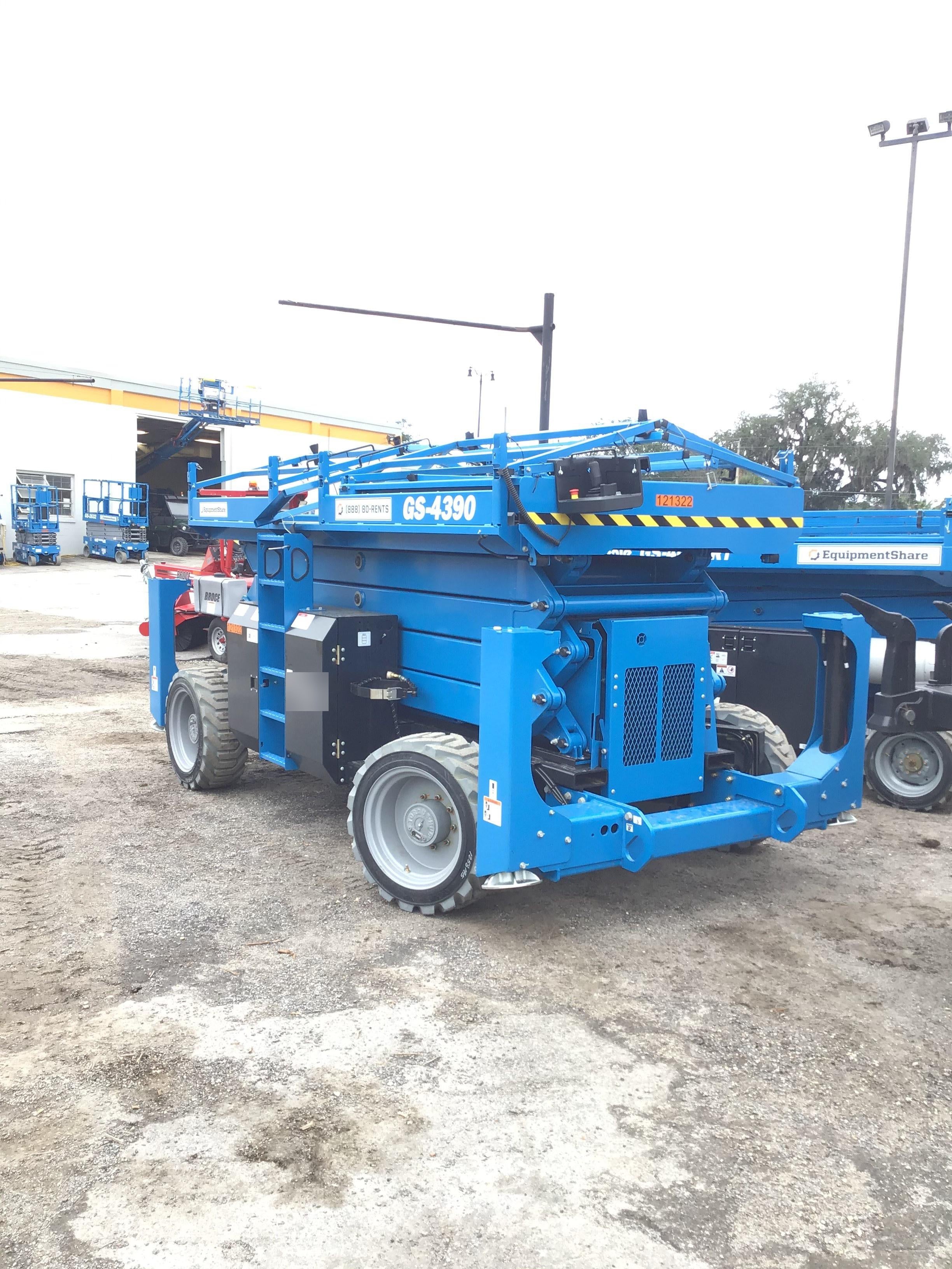 2020 GENIE GS-4390 RT