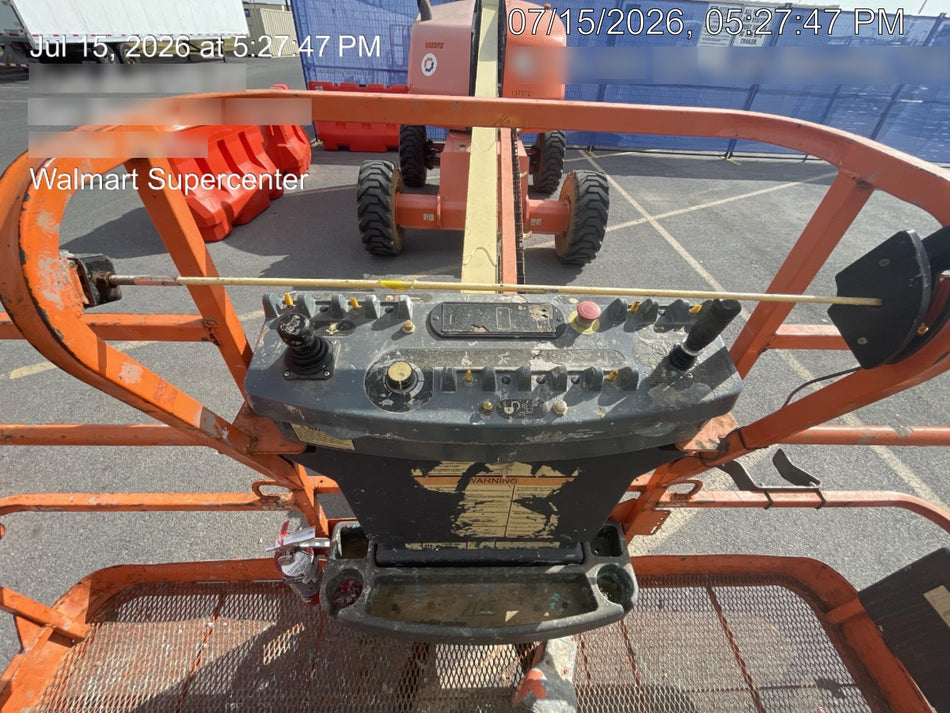 2021 JLG 400S