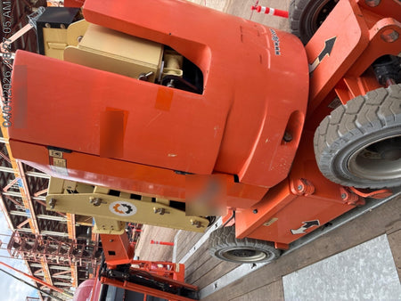 2019 JLG E300AJP