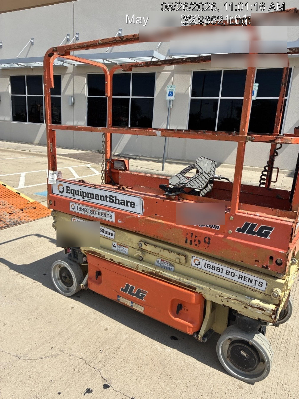 2016 JLG 1930ES