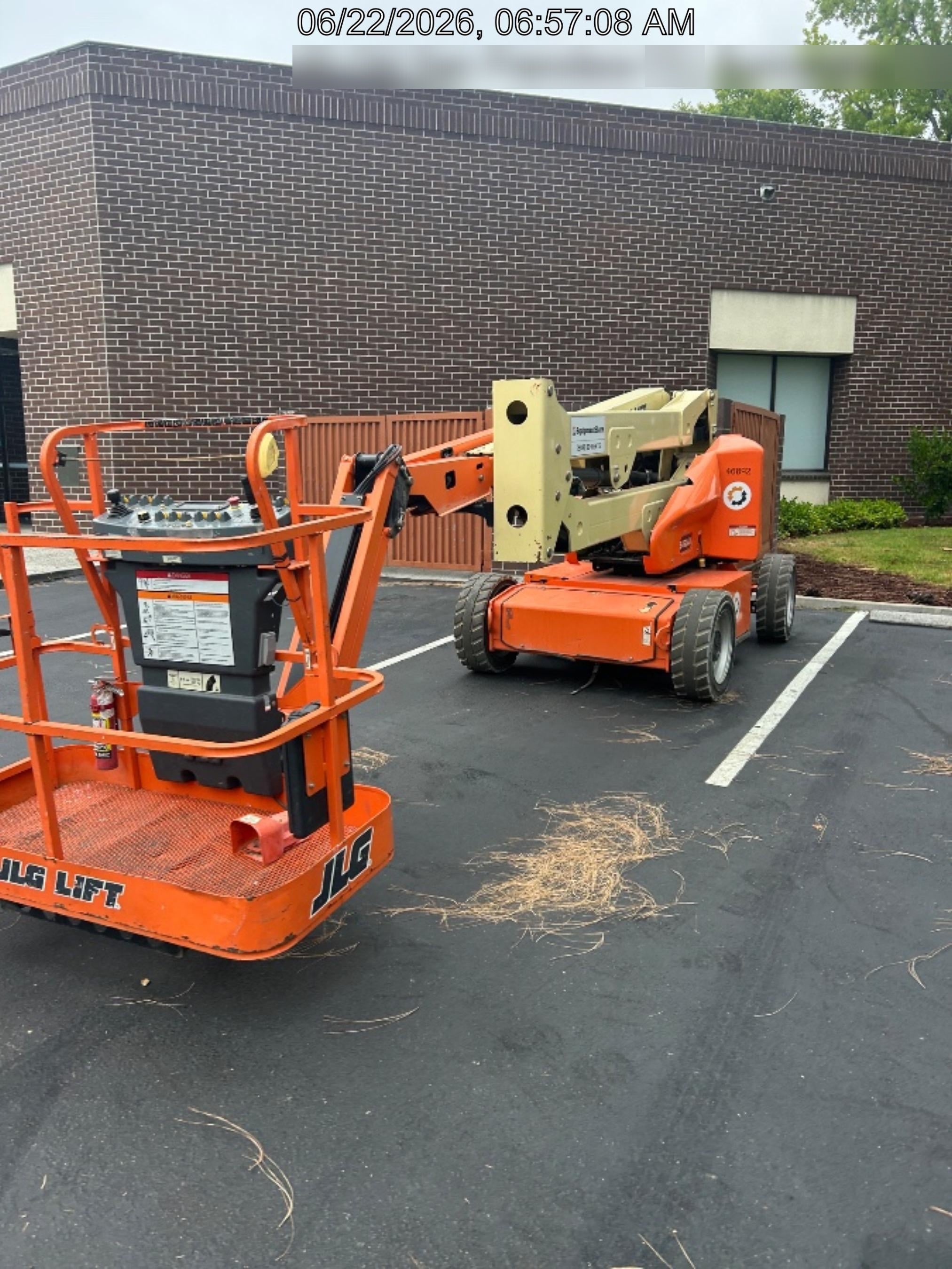 2019 JLG E450AJ