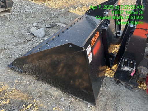 2025 VIRNIG 84" Smooth Bucket