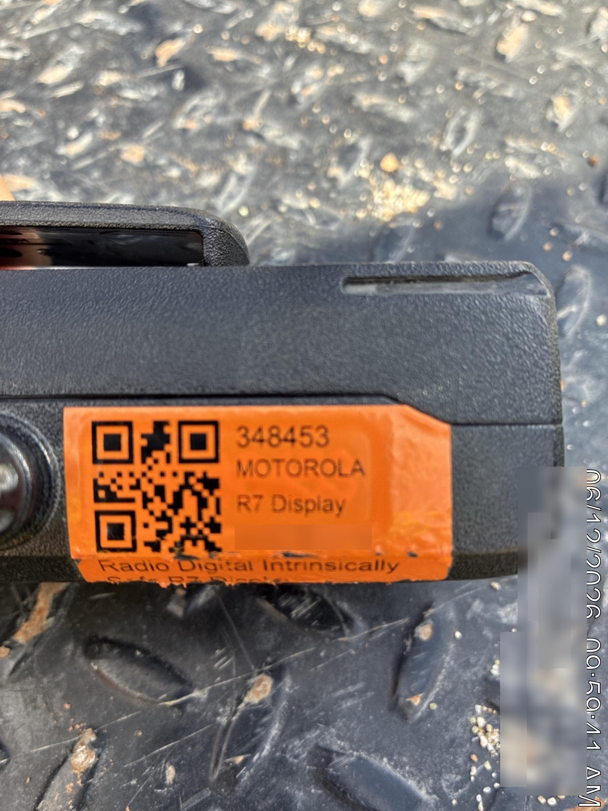 2023 MOTOROLA R7 DISPLAY