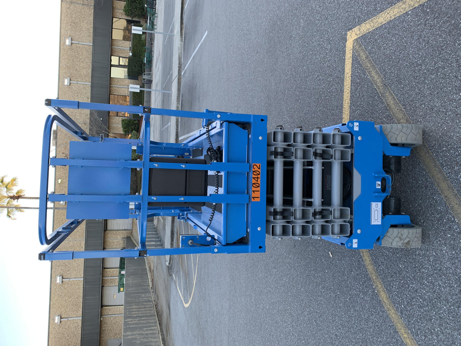 2020 Genie GS-3232 Standard, Folding half height swing gate