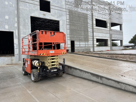 2022 JLG RT4069