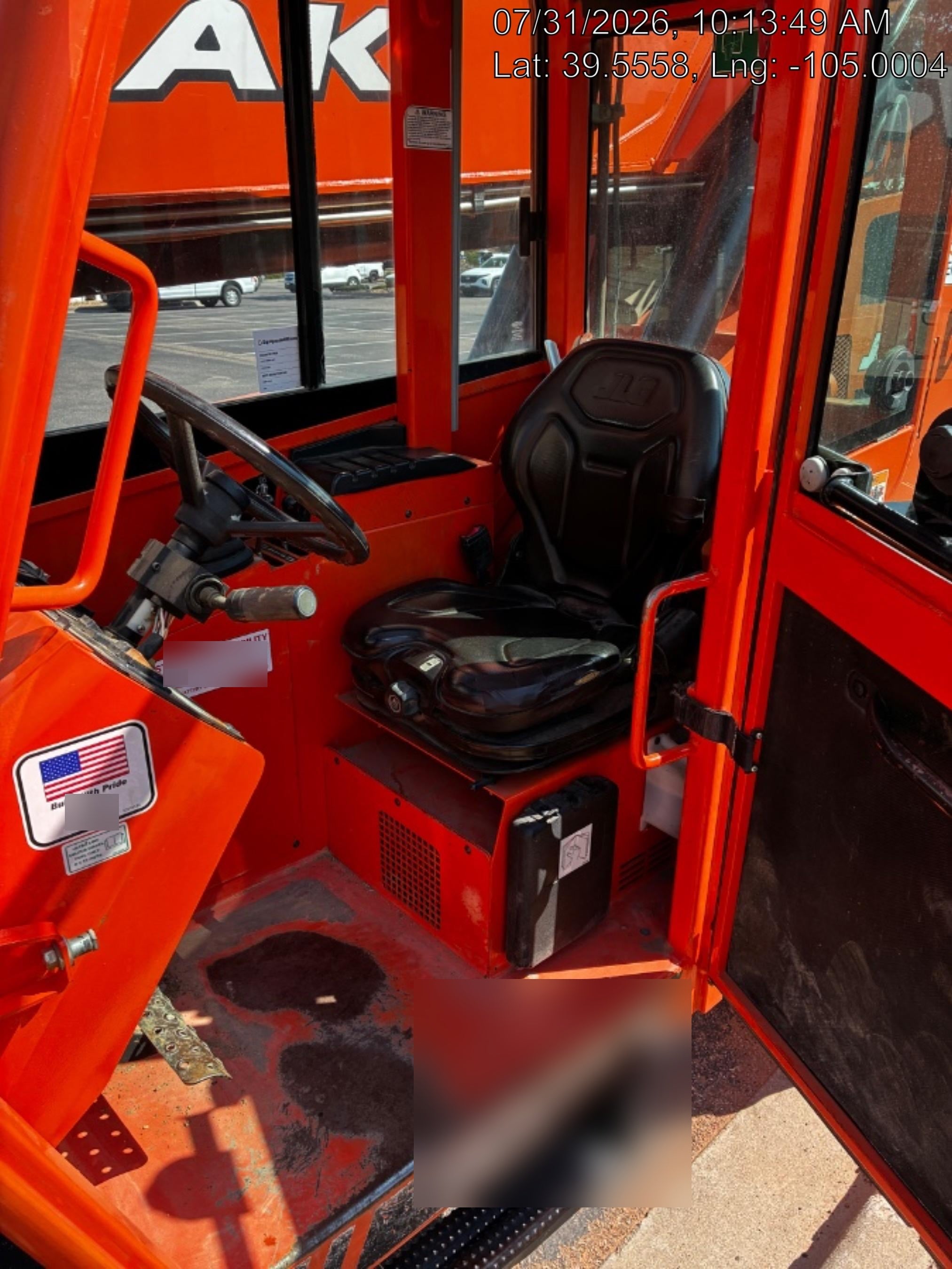 2018 Skytrak 10054 JLG Skytrak 10054, Solid Tires (shipping-Boss), CAB, Beacon and Work Light Package