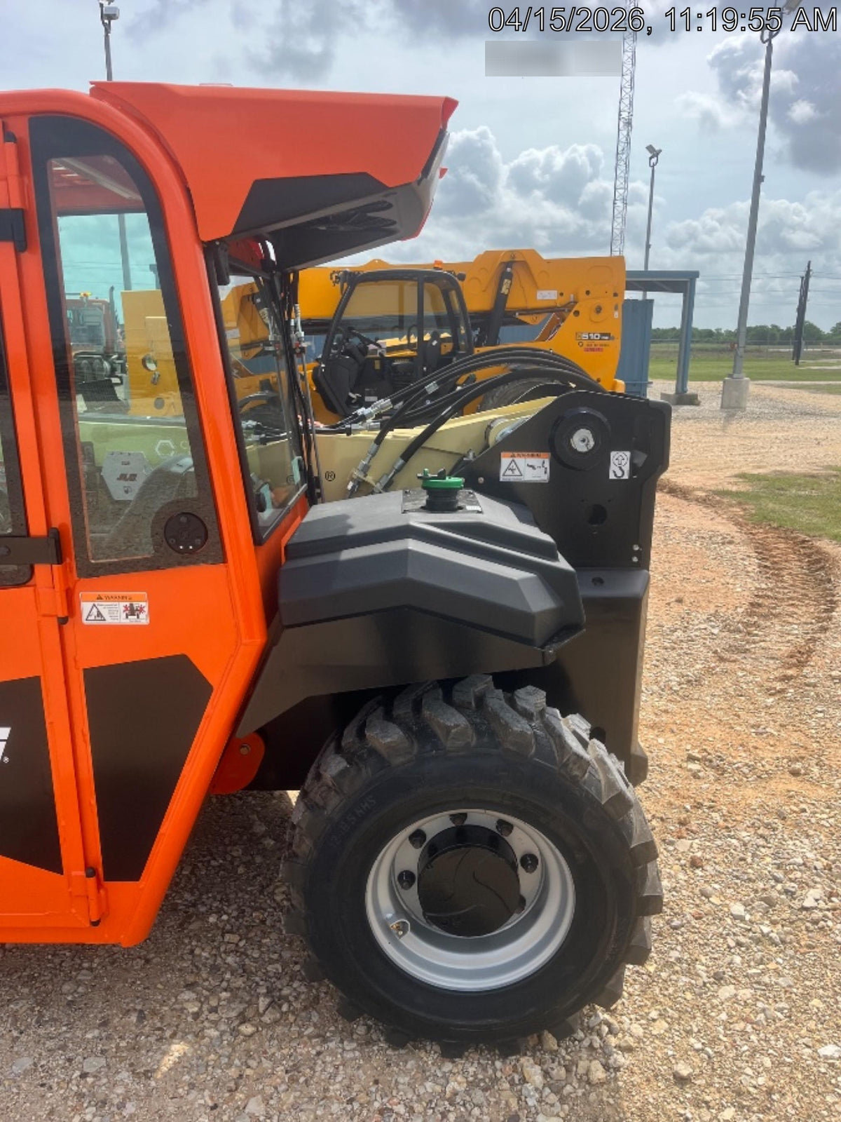 2026 JLG 519
