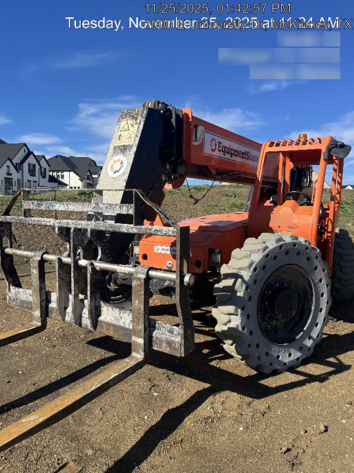 2021 SKYTRAK 8042