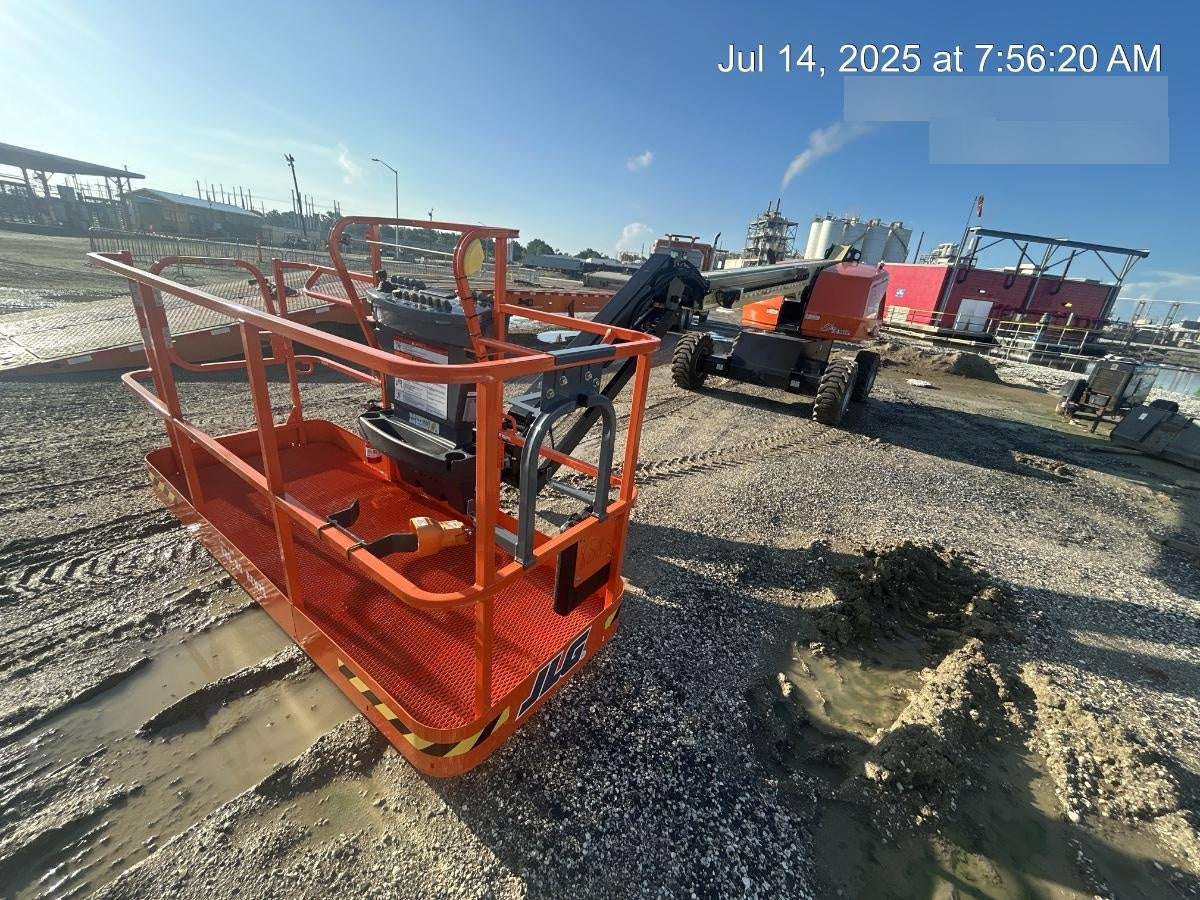 2025 JLG 460SJ
