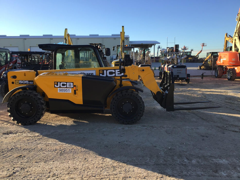 2020 JCB 505-20TC Cab/Heat/Air, Solid Tires, Work Lights, Beacon, Aux Hydraulics, Back up Alarm, ES Decals
