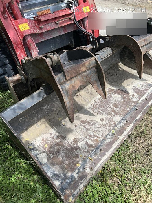 2018 PALADIN 76" Scrap Grapple Bucket - Paladin