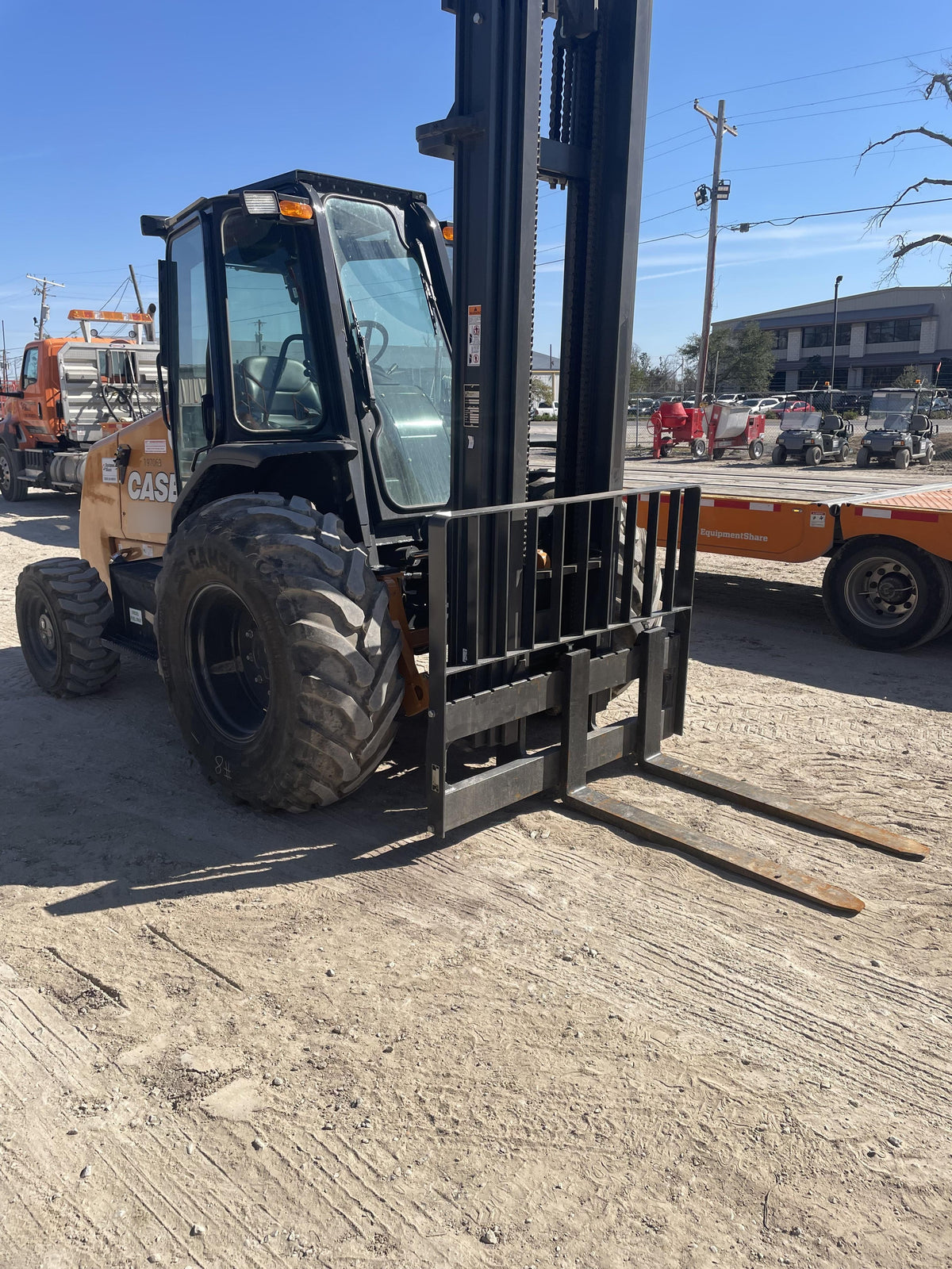 2021 CASE 588H