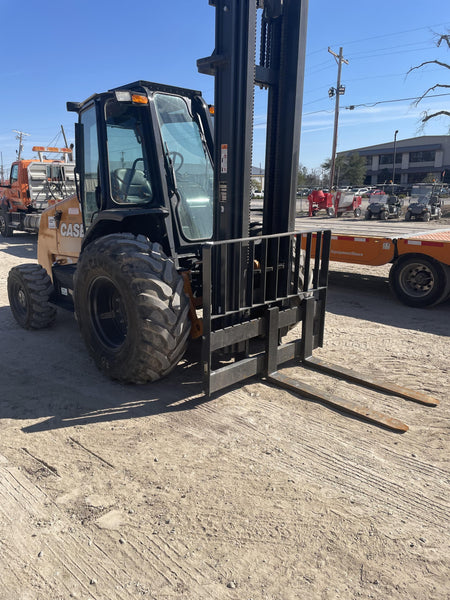 2021 CASE 588H