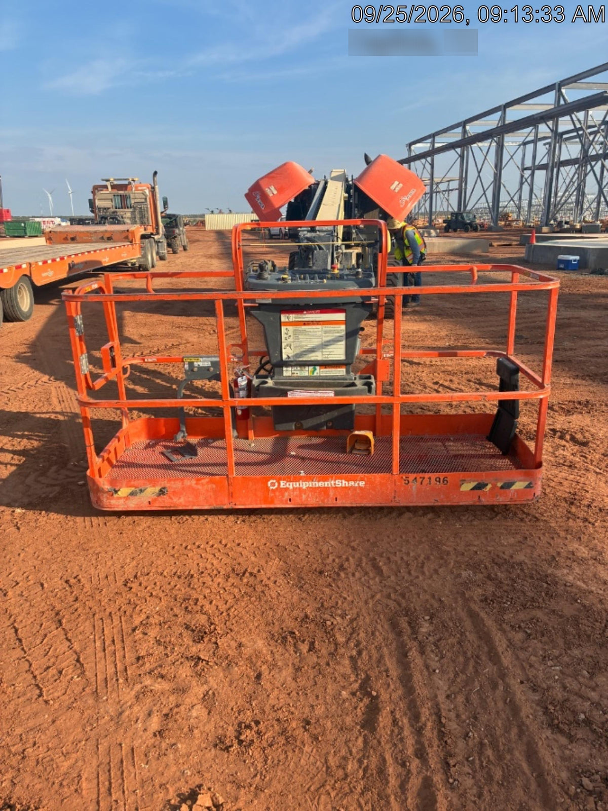 2025 JLG 660SJ