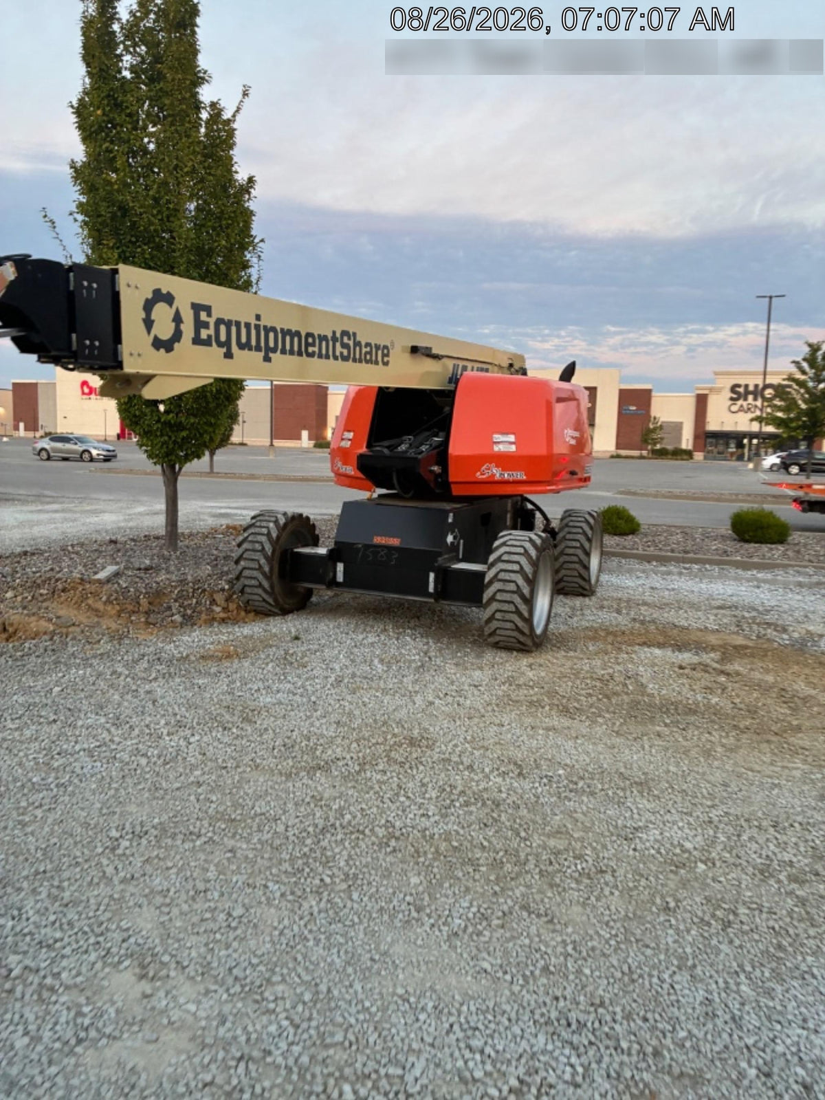 2025 JLG 660SJ