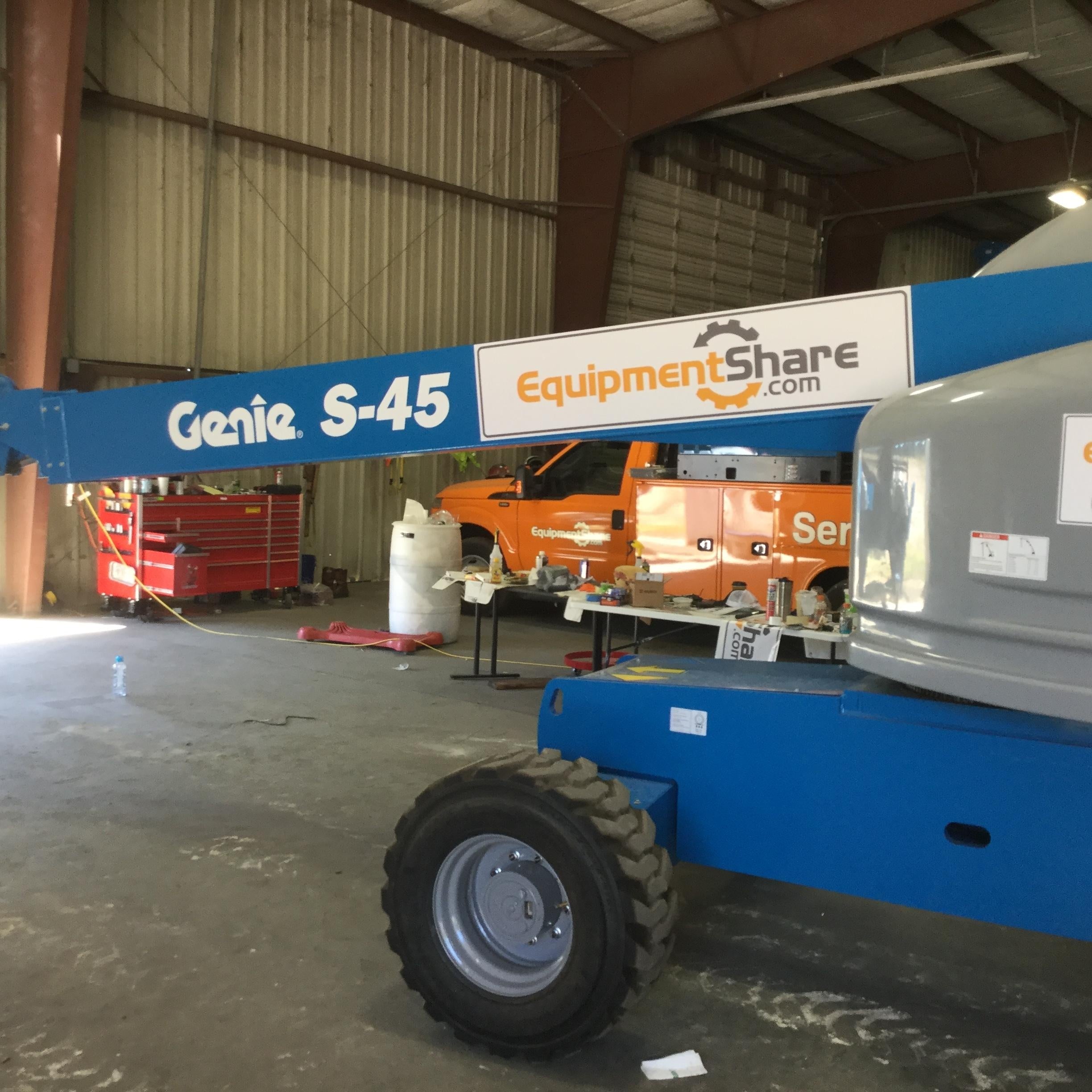 2017 GENIE S-45