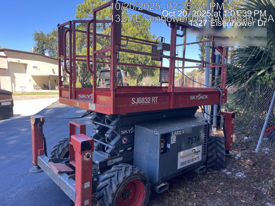 2018 SKYJACK SJ6832 RT