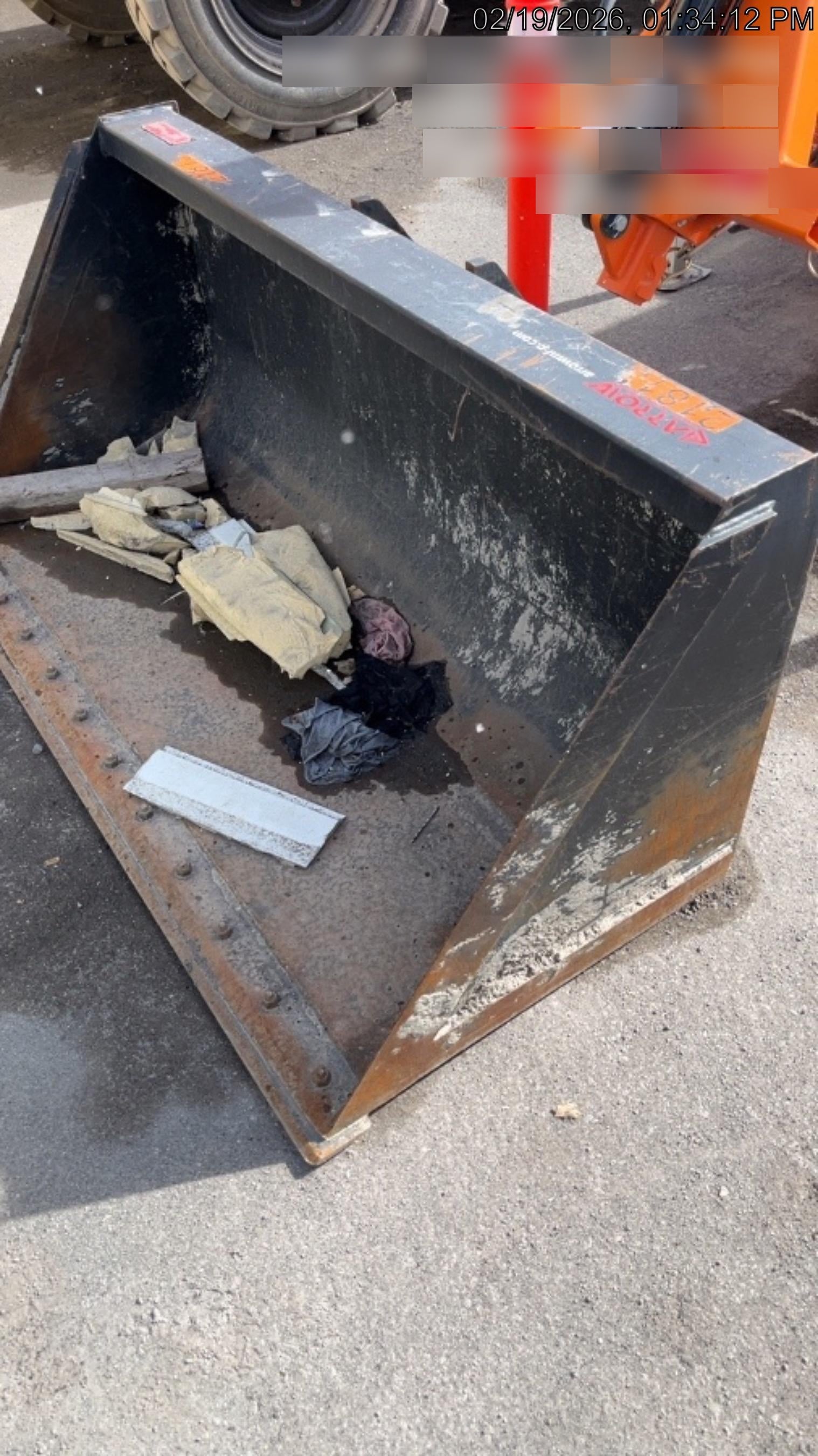2019 ARROW MATERIAL HANDLING Telehandler Bucket Pin-On
