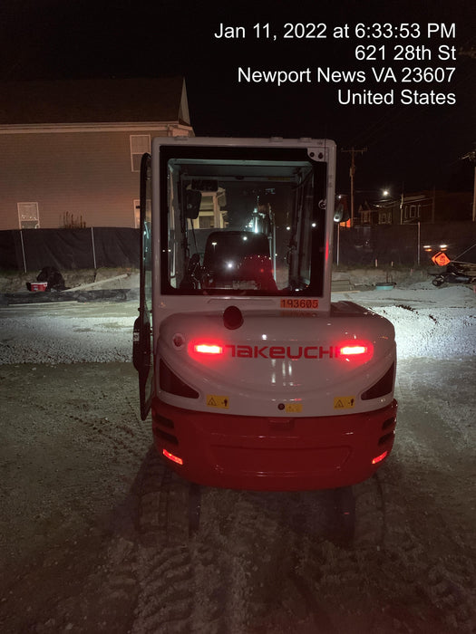 2021 TAKEUCHI TB235-2CR