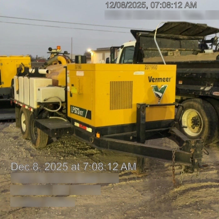 2022 VAC-TRON LP573XDT