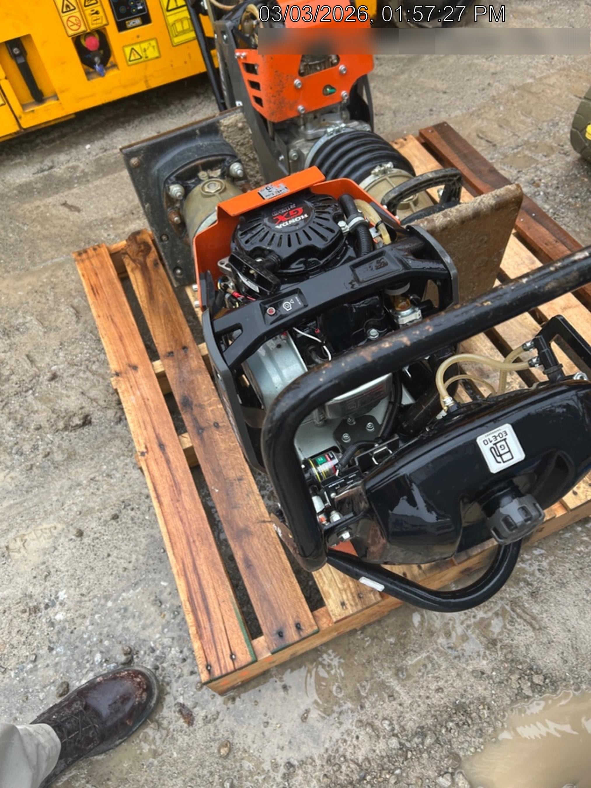 2024 HUSQVARNA LT6005