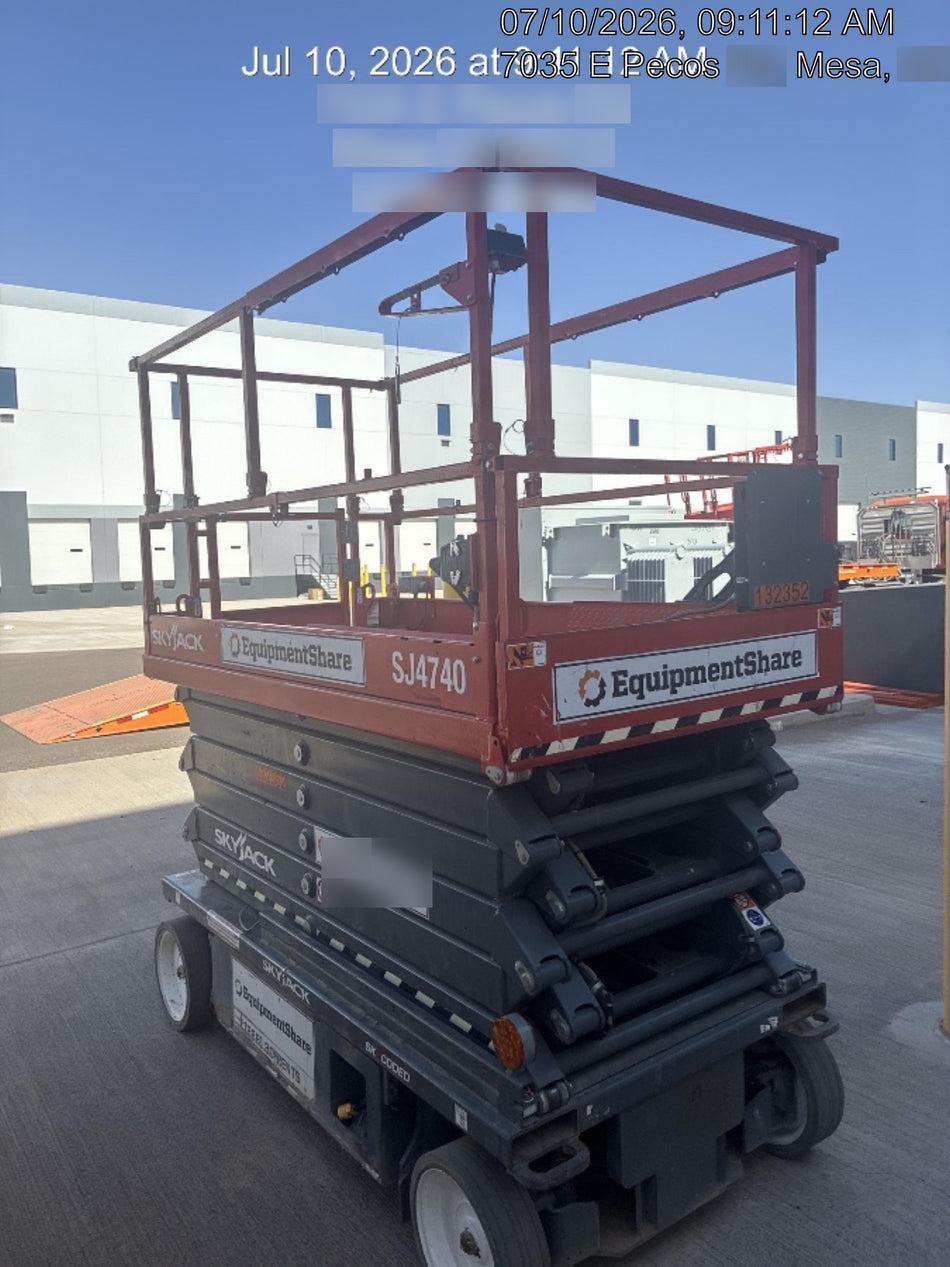 2021 SKYJACK SJ4740